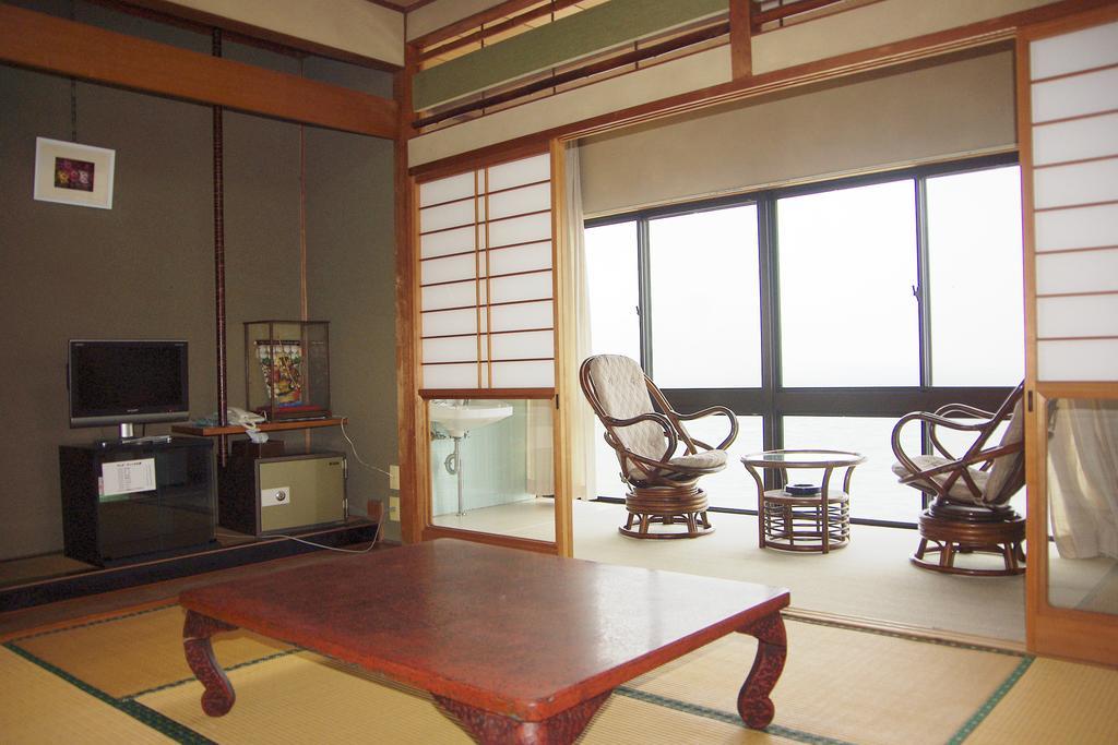 Hatsushio Ryokan Itoshima Extérieur photo