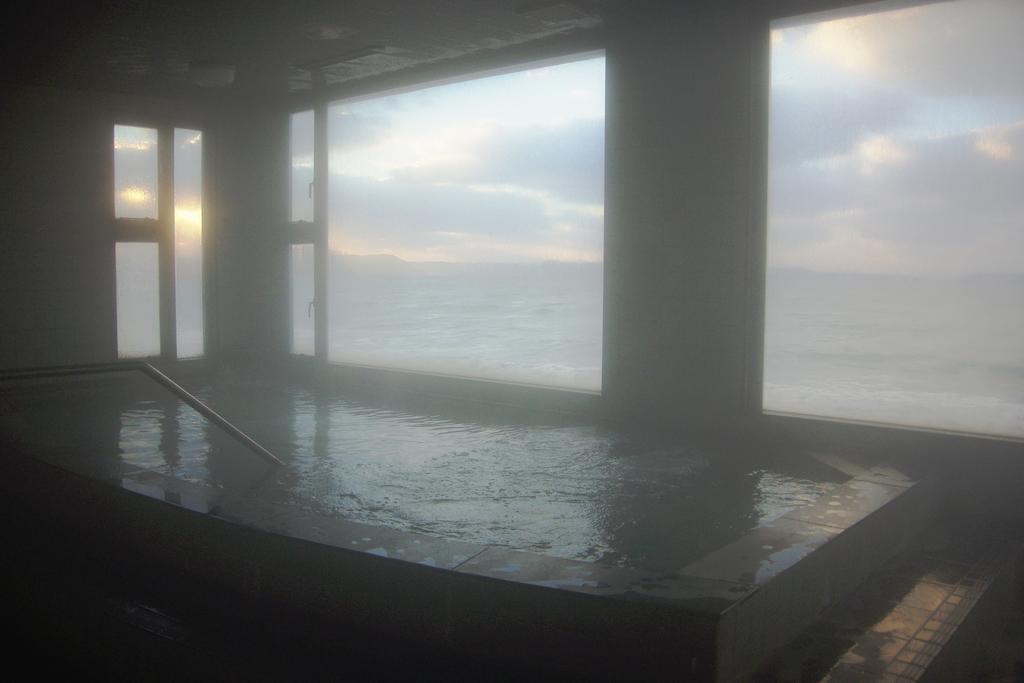 Hatsushio Ryokan Itoshima Extérieur photo